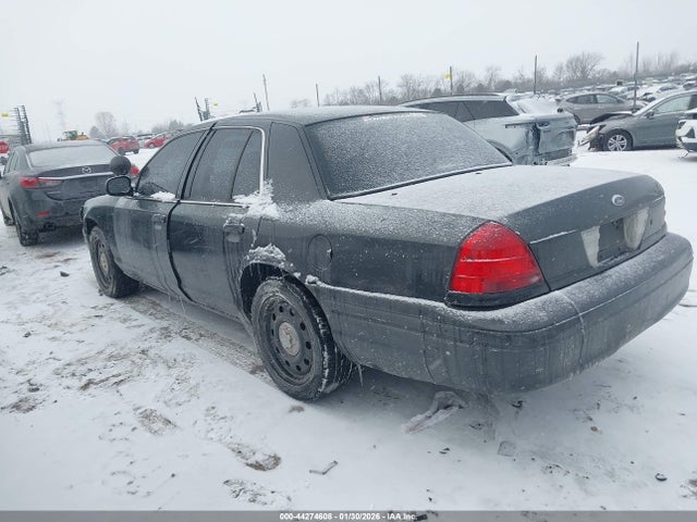 2010 FORD CROWN VICTORIA 2FABP7BV4AX109950 Photo 2
