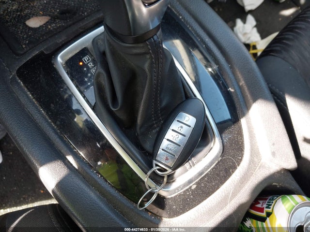 5N1AT2MTXHC888936 Nissan ROGUE SV