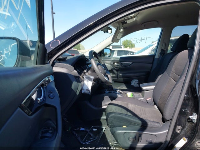 5N1AT2MTXHC888936 Nissan ROGUE SV