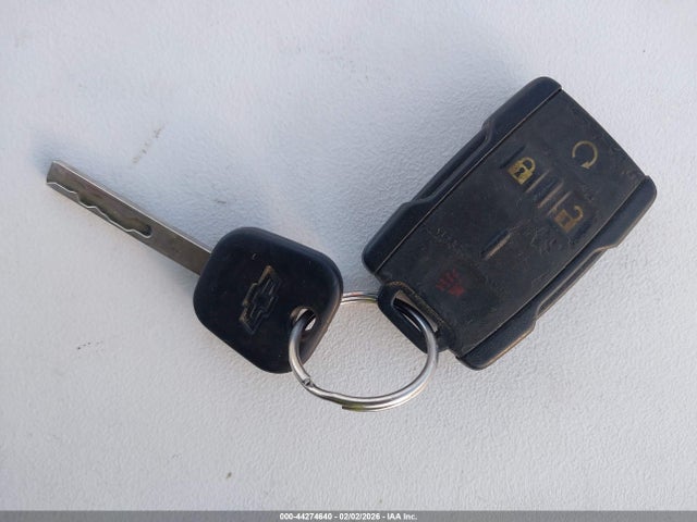 3GCUKRECXJG412037 Chevrolet Silverado 1500 1lt