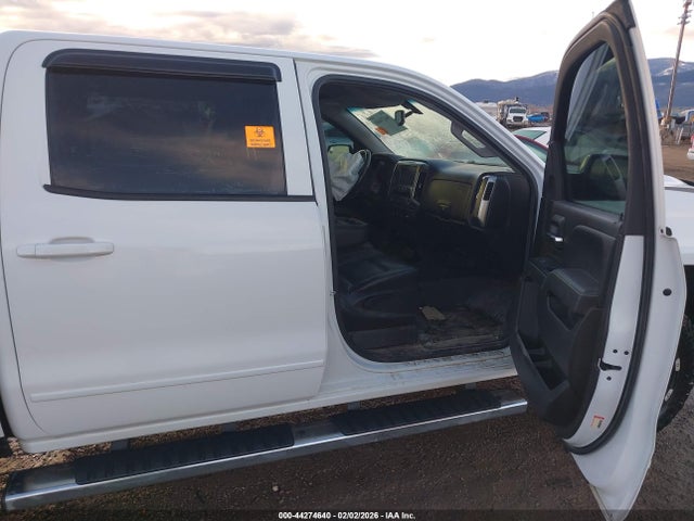 3GCUKRECXJG412037 Chevrolet Silverado 1500 1lt