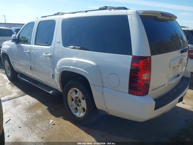 2009 CHEVROLET SUBURBAN 1500 1GNFC26059R249611 Photo 2