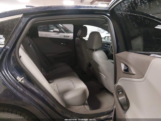 1G1ZE5ST2HF263816 Chevrolet MALIBU 1LT