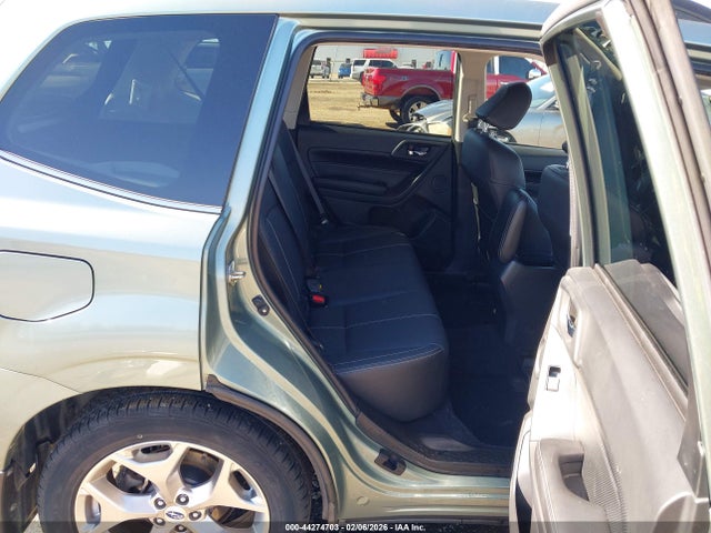 44274703 :رقم المزاد ، JF2SJAWC6HH565428 vin ، 2017 Subaru Forester 2.5i Touring مزاد بيع