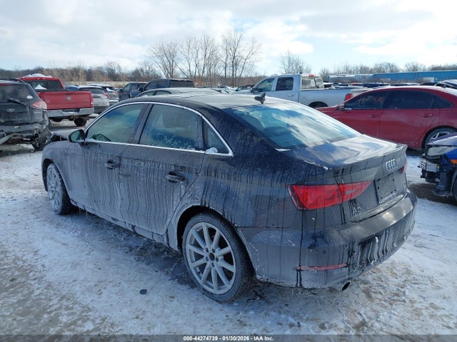 2015 AUDI A3 WAUEFGFF0F1086967 Photo 2