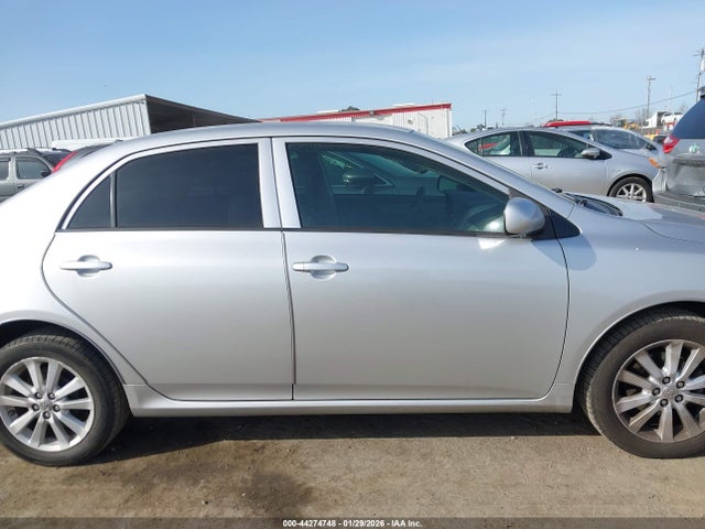 44274748 :رقم المزاد ، JTDBU4EE0AJ082395 vin ، 2010 Toyota Corolla Le مزاد بيع