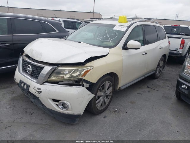 Nissan Pathfinder Platinum 2015 5N1AR2MN4FC661853 Image 2