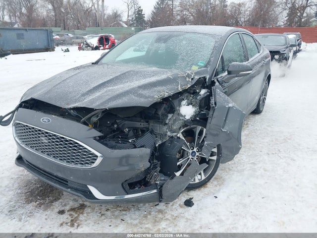 44274768 :رقم المزاد ، 3FA6P0D95LR146662 vin ، 2020 Ford Fusion Titanium مزاد بيع