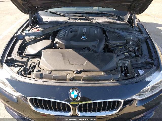 2018 BMW 330I WBA8B9C51JEE80949 Photo 9