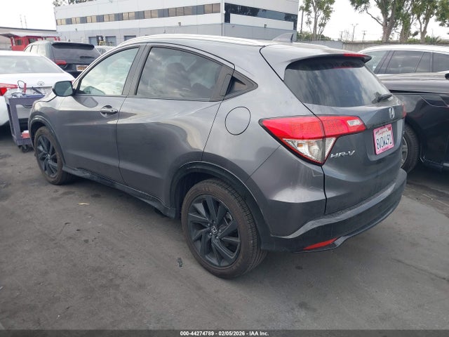 2021 HONDA HR-V 3CZRU5H19MM702157 Photo 2