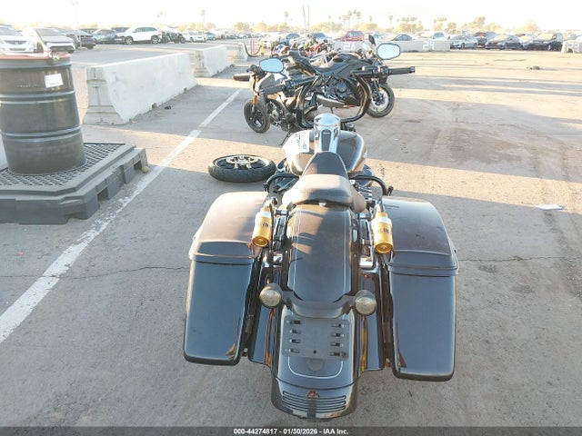 2016 HARLEY-DAVIDSON FLHXS 1HD1KRM11GB648045 Photo 5