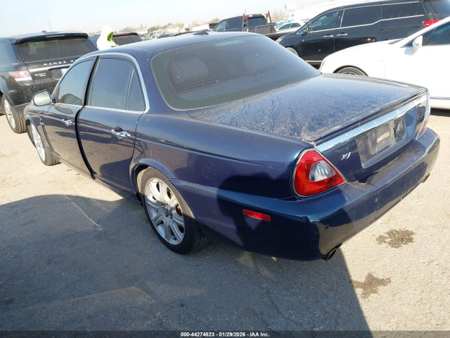 2008 JAGUAR XJ SAJWA71B48SH20034 Photo 2