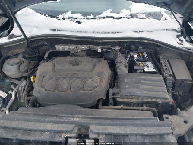 44274890 :رقم المزاد ، 3VV2B7AX5KM077553 vin ، 2019 Volkswagen Tiguan مزاد بيع