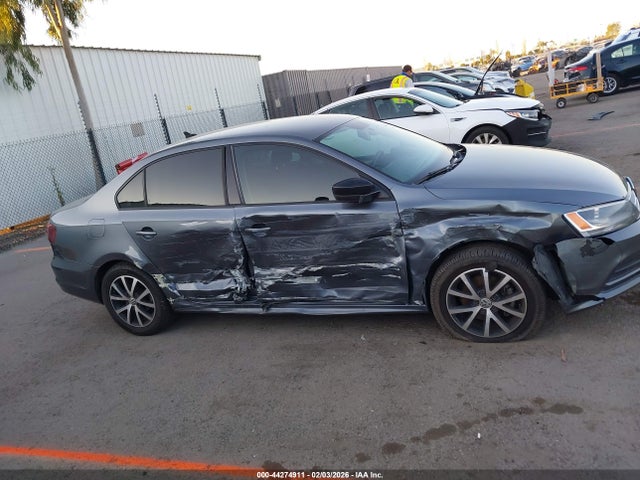 3VWD67AJ0GM255834 Volkswagen Jetta 1.4t Se