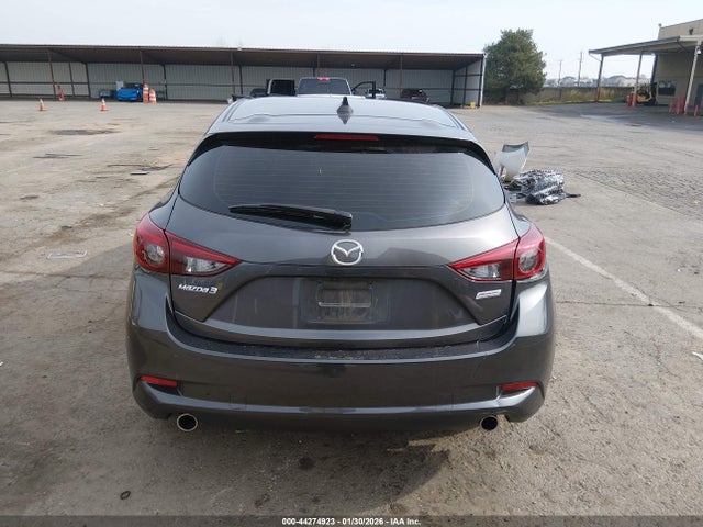 3MZBN1M30JM277165 Mazda Mazda3 Grand Touring