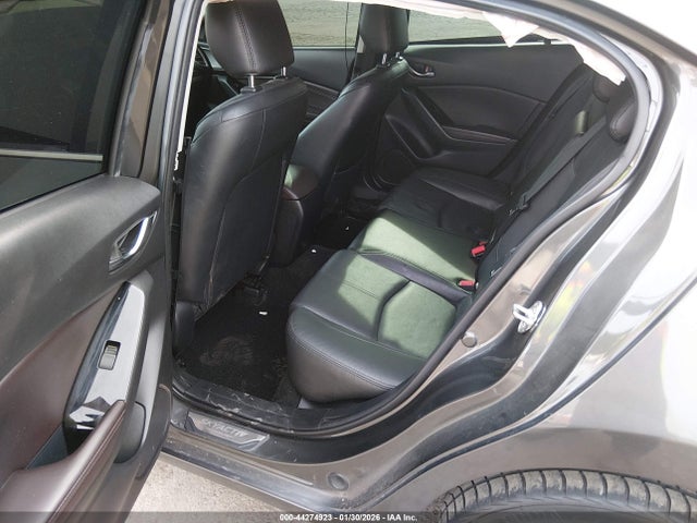 3MZBN1M30JM277165 Mazda Mazda3 Grand Touring