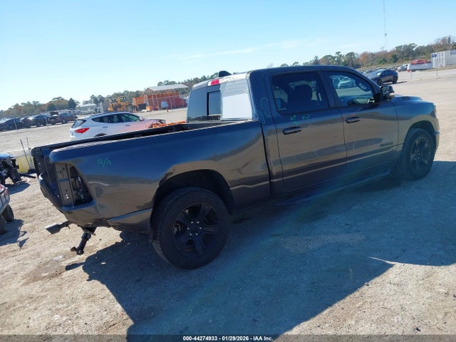 2022 RAM 1500 1C6RREMT4NN156929 Photo 3