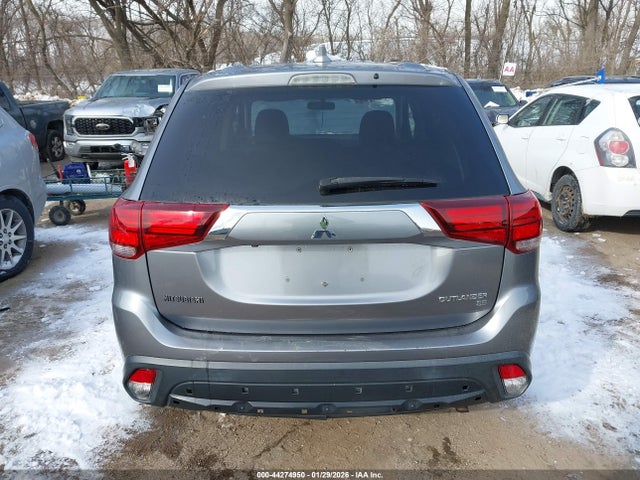 Продажа на аукционе авто 2019 Mitsubishi Outlander Se, vin: JA4AD3A38KZ030648, номер лота: 44274950