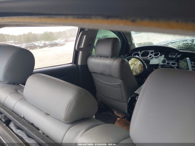 44274959 :رقم المزاد ، 5TBEV54107S460749 vin ، 2007 Toyota Tundra Sr5 5.7l V8 مزاد بيع