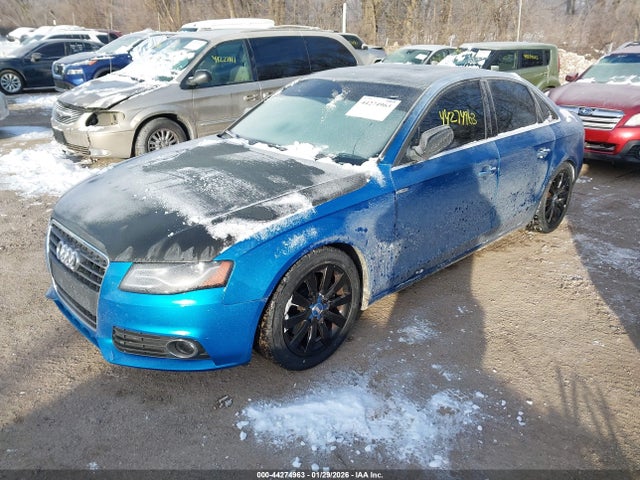 2010 AUDI A4 WAUHFAFLXAN009752 Photo 1