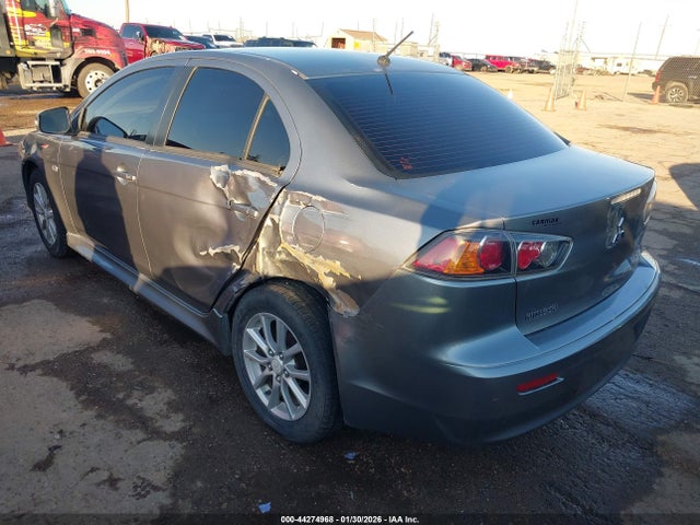 2015 MITSUBISHI LANCER JA32U2FU8FU020399 Photo 2