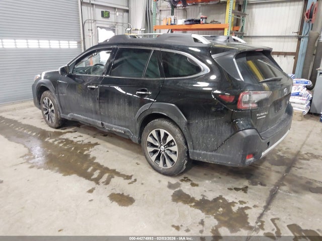 4S4BTAPC9S3255135 Subaru Outback Touring