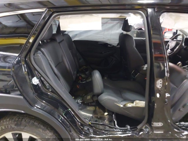 4S4BTAPC9S3255135 Subaru Outback Touring