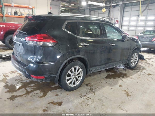 Nissan ROGUE SV 2017 KNMAT2MT4HP501696 Image 4