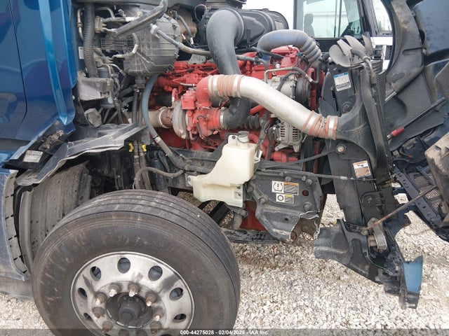 44275028 :رقم المزاد ، 1XPBD49X3ND784628 vin ، 2022 Peterbilt 579 مزاد بيع