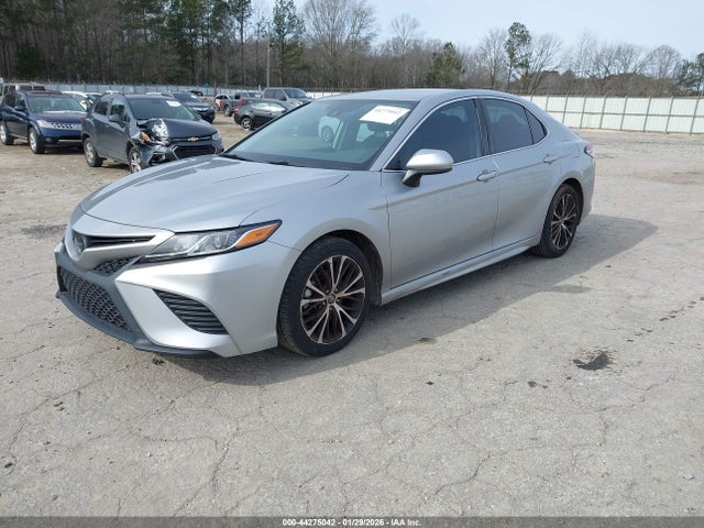 2019 TOYOTA CAMRY 4T1B11HK2KU295174 Photo 1