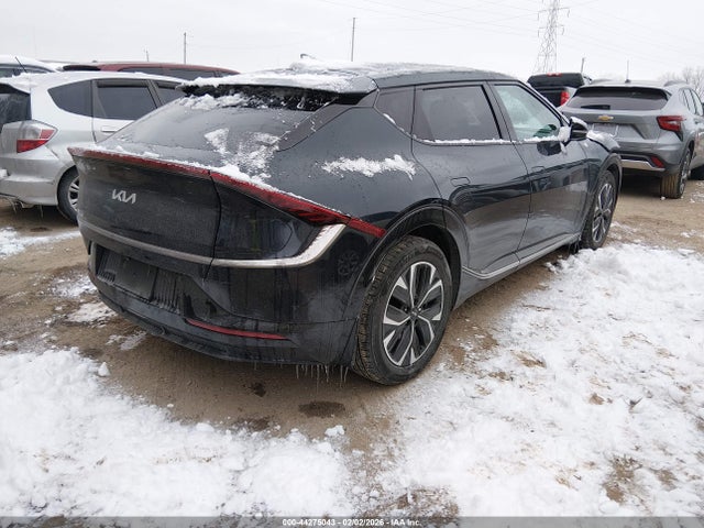 2022 KIA EV6 KNDC3DLC1N5066374 Photo 3