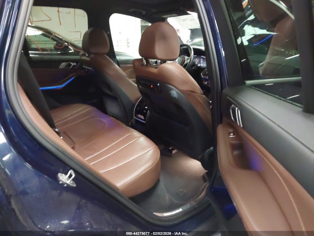 2019 BMW X5 5UXCR6C56KLL52268 Photo 7