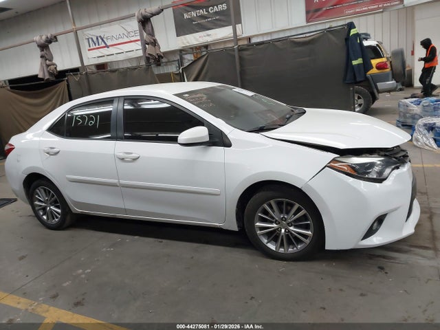 5YFBURHE5EP149325 Toyota Corolla Le Plus