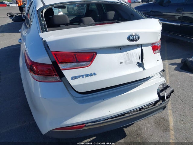 5XXGT4L38GG036532 KIA Optima Lx