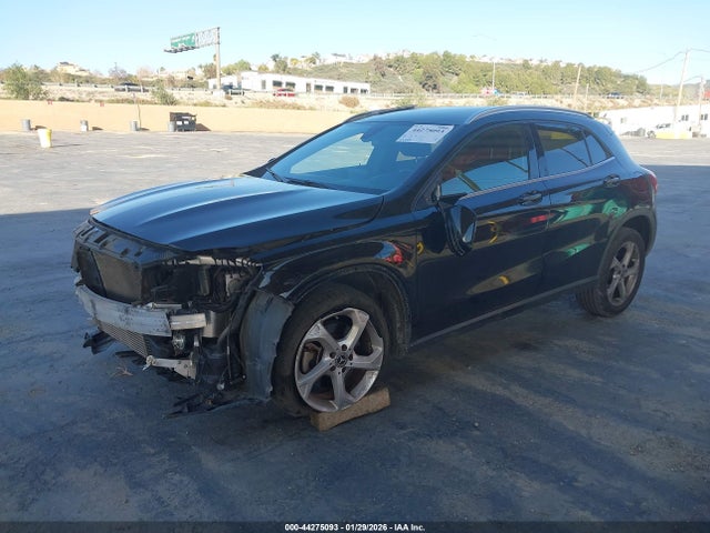 WDCTG4EB6KU004019 Mercedes-Benz GLA 250