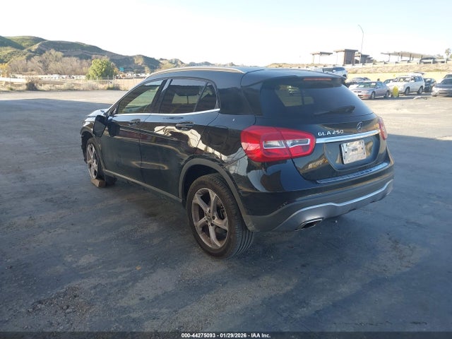 WDCTG4EB6KU004019 Mercedes-Benz GLA 250