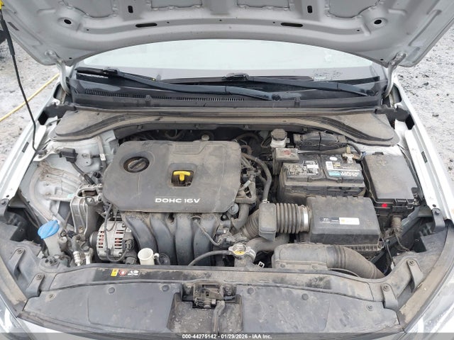 2017 HYUNDAI ELANTRA 5NPD74LF3HH184644 Photo 9