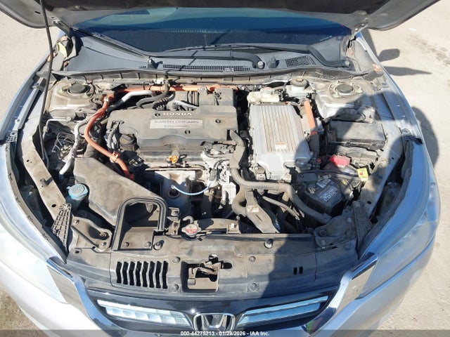 1HGCR6F71EA008816 Honda Accord Hybrid Touring