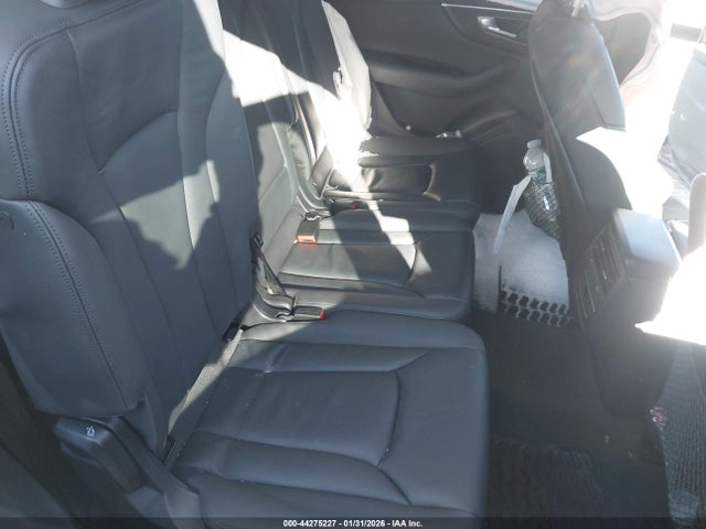 2023 AUDI Q7 WA1ACBF75PD015604 Photo 7