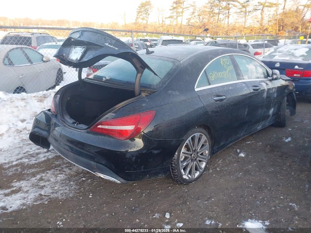 2019 Mercedes-benz Cla 250 4matic მანქანა იყიდება აუქციონზე, vin: WDDSJ4GB8KN774500, აუქციონის ნომერი: 44275233