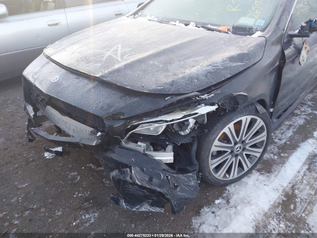 2019 Mercedes-benz Cla 250 4matic მანქანა იყიდება აუქციონზე, vin: WDDSJ4GB8KN774500, აუქციონის ნომერი: 44275233