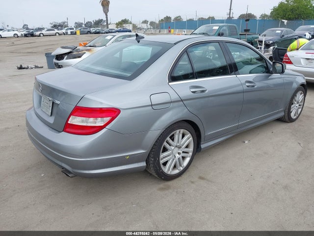 44275242 :رقم المزاد ، WDDGF54X09F282593 vin ، 2009 Mercedes-benz C 300 Luxury/sport مزاد بيع