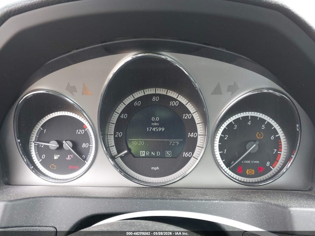 44275242 :رقم المزاد ، WDDGF54X09F282593 vin ، 2009 Mercedes-benz C 300 Luxury/sport مزاد بيع