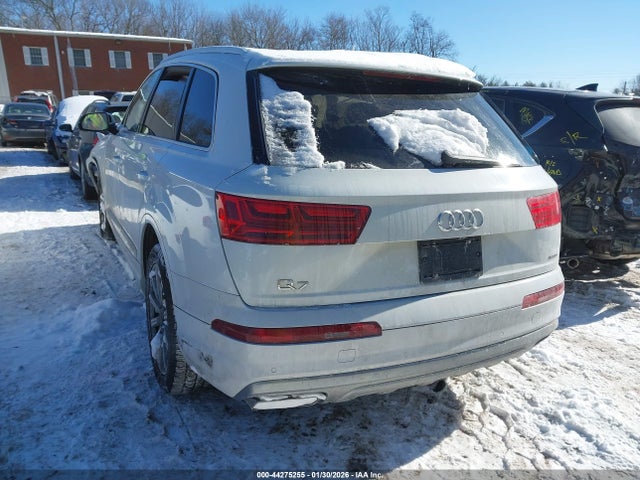 2018 AUDI Q7 WA1LHAF71JD042696 Photo 2