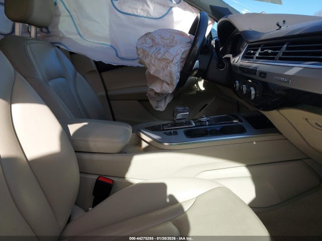 2018 AUDI Q7 WA1LHAF71JD042696 Photo 4