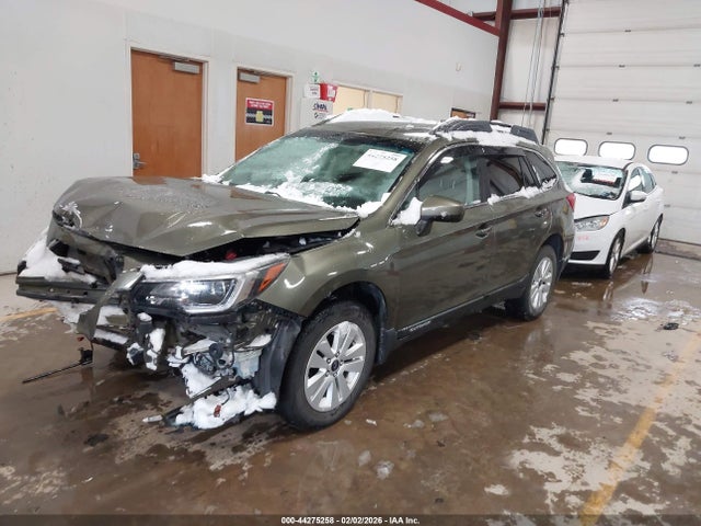 Продаж на аукціоні авто 2018 Subaru Outback 2.5i Premium, vin: 4S4BSACC0J3253748, номер лоту: 44275258