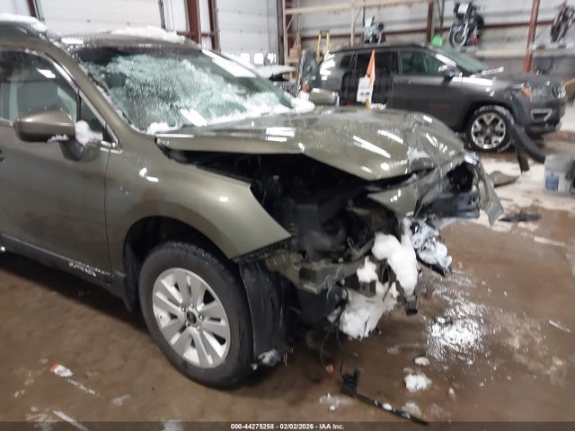 Продаж на аукціоні авто 2018 Subaru Outback 2.5i Premium, vin: 4S4BSACC0J3253748, номер лоту: 44275258