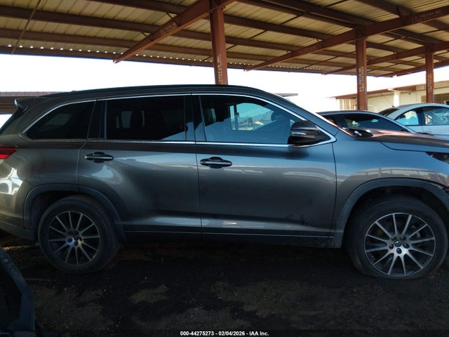 Toyota Highlander Se 2018 5TDKZRFH8JS537844 Image 14