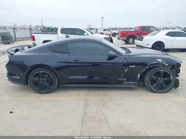 Ford Mustang Ecoboost Premium Fastback 2021 1FA6P8TH8M5150085 Image 14