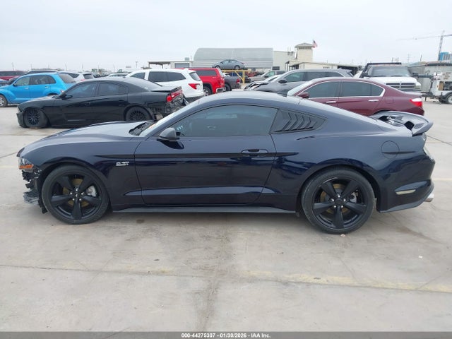 Ford Mustang Ecoboost Premium Fastback 2021 1FA6P8TH8M5150085 Image 15